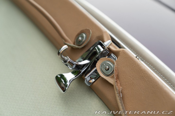 Jaguar E-Type SPIDER 1964