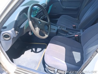 BMW Ostatní modely E34 520iA 1991