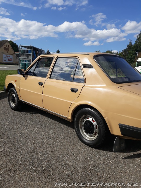 Škoda 120 1985
