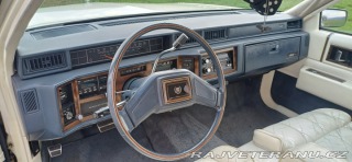 Cadillac DeVille 1987