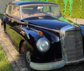 Mercedes-Benz 300 Adenauer
