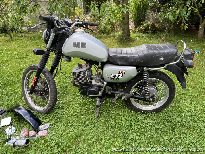 Ostatní značky Ostatní modely MZ ETZ 150 1990