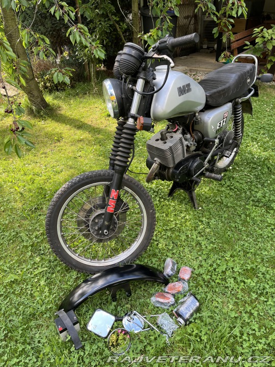 Ostatní značky Ostatní modely MZ ETZ 150 1990