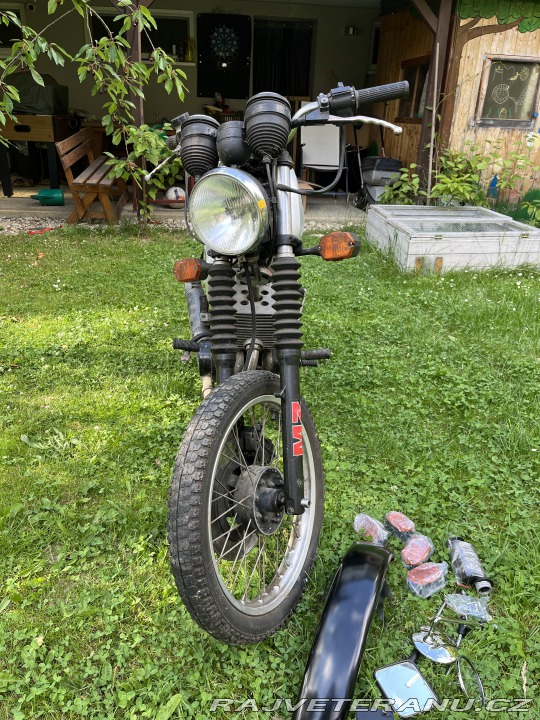 Ostatní značky Ostatní modely MZ ETZ 150 1990