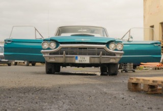 Ford Thunderbird 