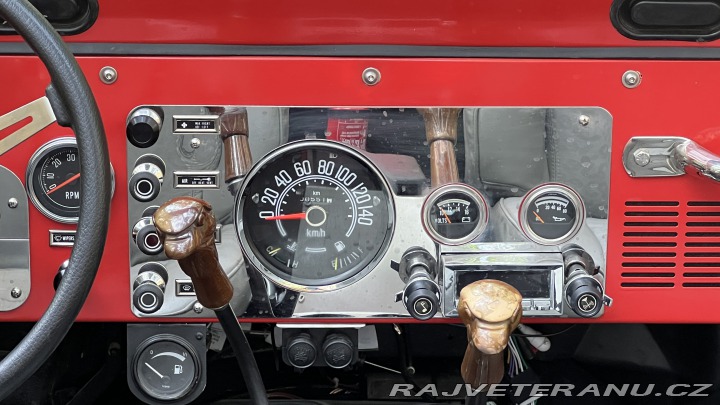 Jeep CJ 1982