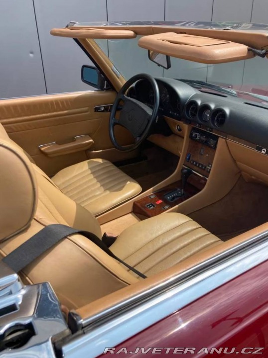 Mercedes-Benz 560 SL 1988