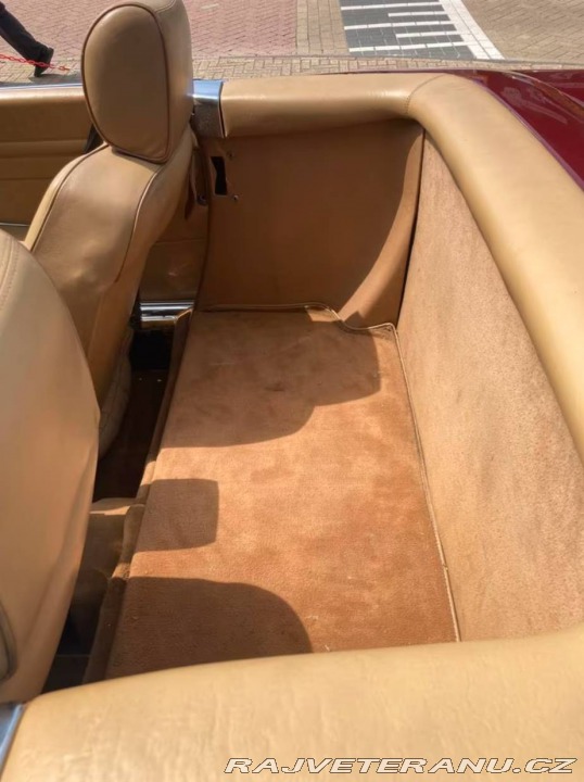 Mercedes-Benz 560 SL 1988