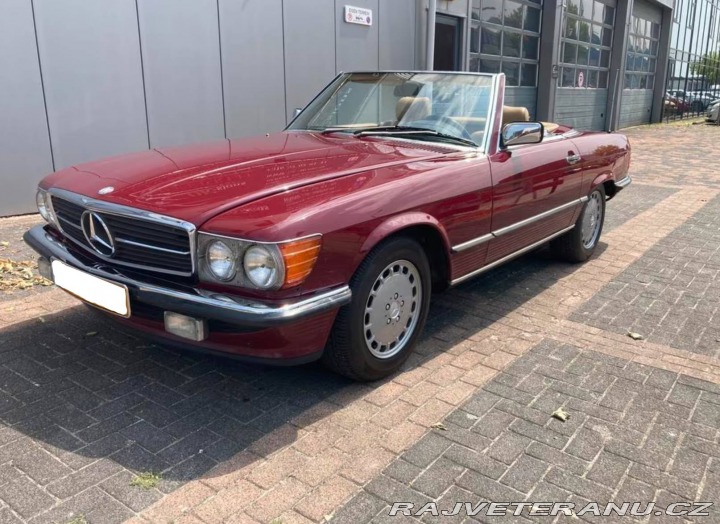 Mercedes-Benz 560 SL 1988