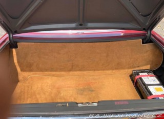 Ostatní značky Ostatní modely Bercedes Benz 560 SL 1988