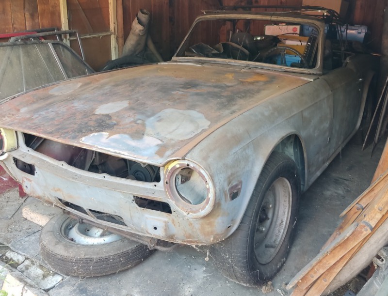 Triumph TR6 
