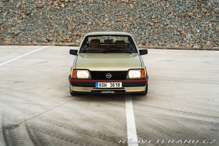 Opel Ascona C 1986