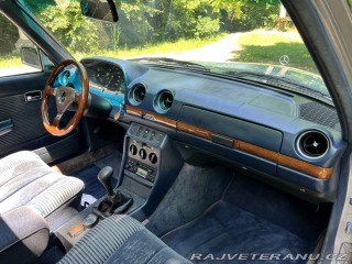 Mercedes-Benz 280 W123 LUX 1980