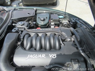 Jaguar XK8 Servisní knížka 1998