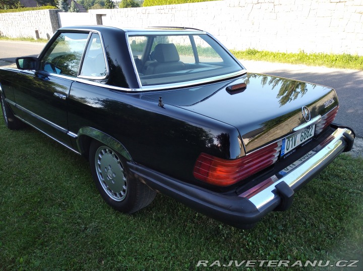 Mercedes-Benz 380 R107 1985
