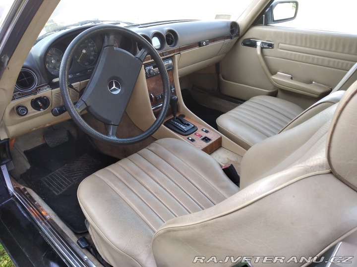 Mercedes-Benz 380 R107 1985