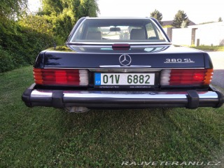 Mercedes-Benz 380 R107 1985