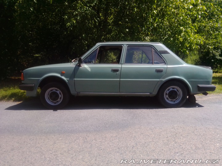 Škoda 105 L 1983