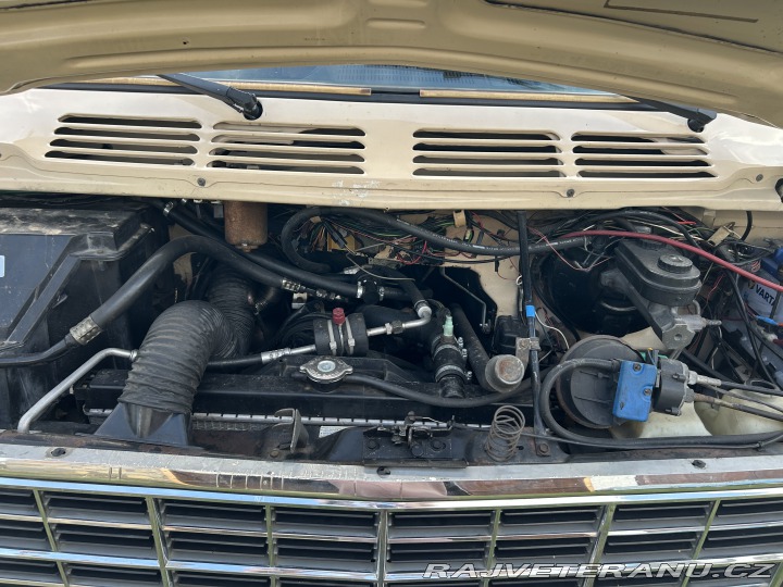 Dodge RAM B 350 1984