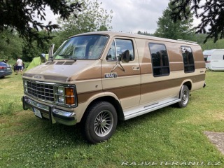 Dodge RAM B 350 1984