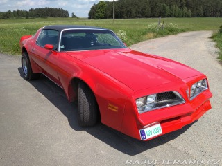 Pontiac Firebird Esprit