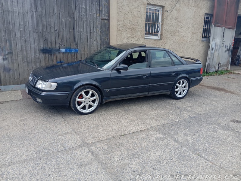 Audi 100 C4