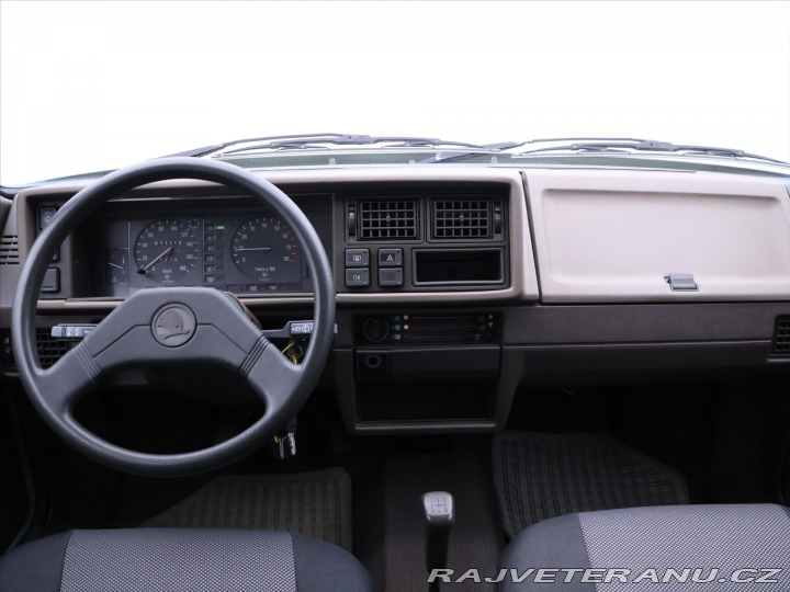 Škoda Favorit 1,3 135 L 43kW CZ 2.Majit 1990