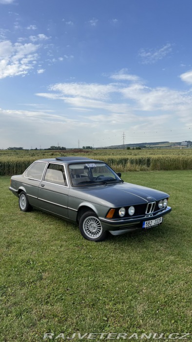 BMW 3 E21
