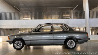 BMW 3 E21