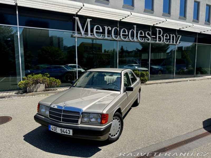 Mercedes-Benz 190 190e 2.3 8v Švýcar. Spec.