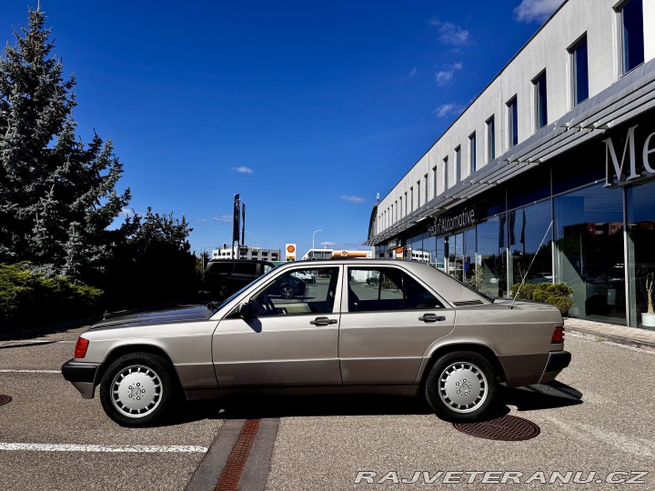 Mercedes-Benz 190 190e 2.3 8v servis 200tis 1988