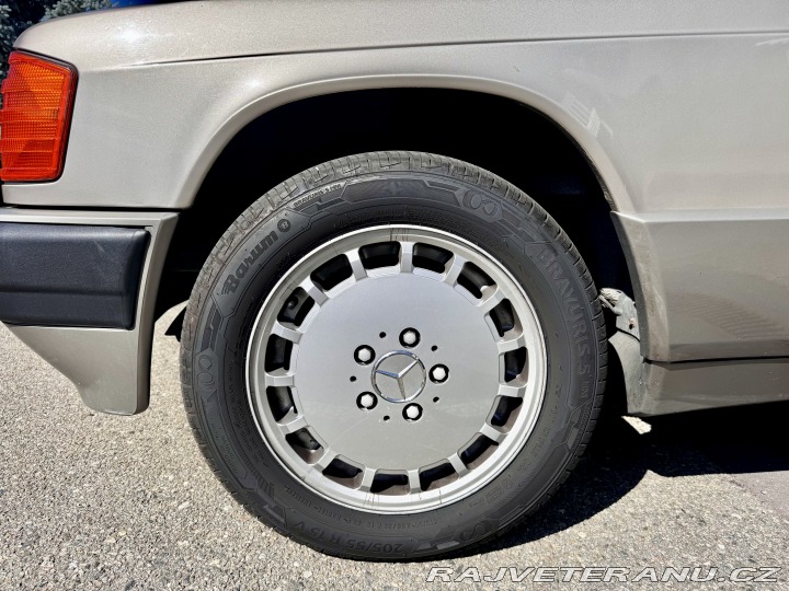 Mercedes-Benz 190 190e 2.3 8v servis 200tis 1988