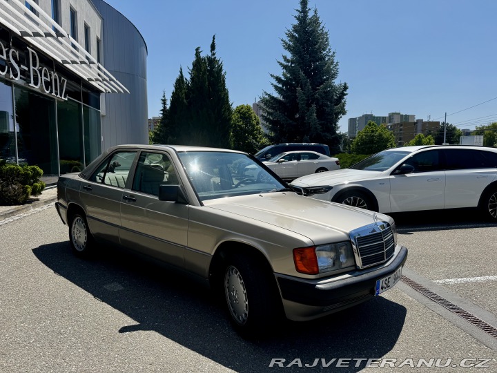 Mercedes-Benz 190 190e 2.3 8v Švýcar. Spec. 1988