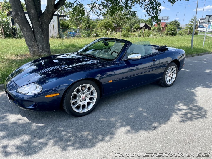 Jaguar XKR Convertible EU verze 2000