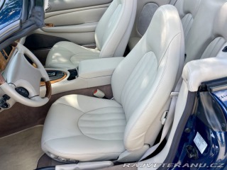 Jaguar XKR Convertible EU verze 2000