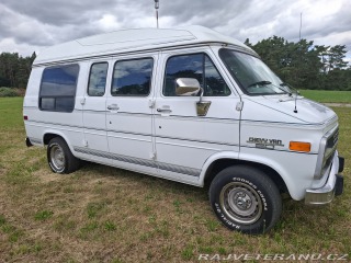 Chevrolet G20 CHEVY VAN 20