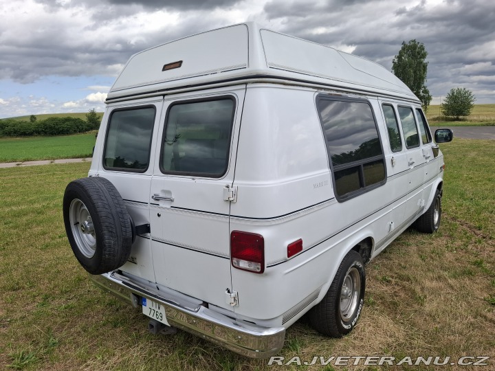 Chevrolet G20 CHEVY VAN 20 1993