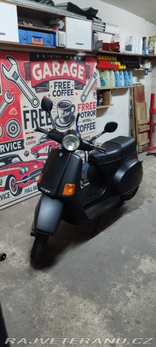 Piaggio Vespa Cosa