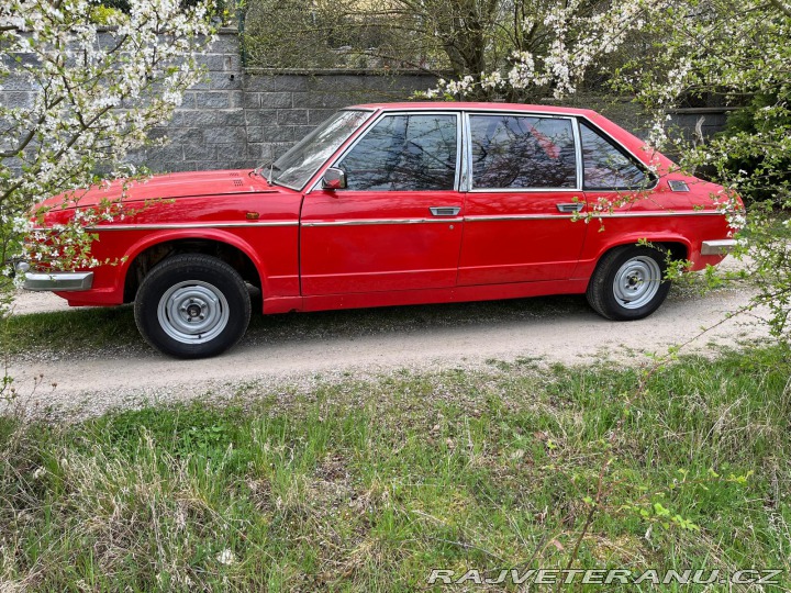 Tatra 613 613-2 Chromka 1983