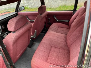 Tatra 613 613-2 Chromka 1983