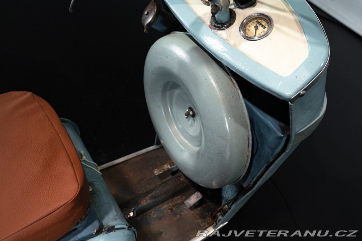 Ostatní značky Ostatní modely Bernadet Y52 125 SCOOTER 1952