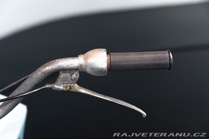 Ostatní značky Ostatní modely Bernadet Y52 125 SCOOTER 1952