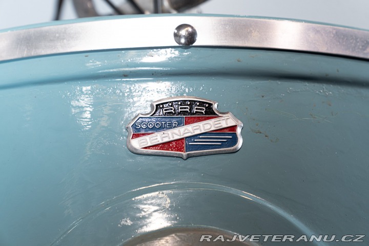 Ostatní značky Ostatní modely Bernadet Y52 125 SCOOTER 1952