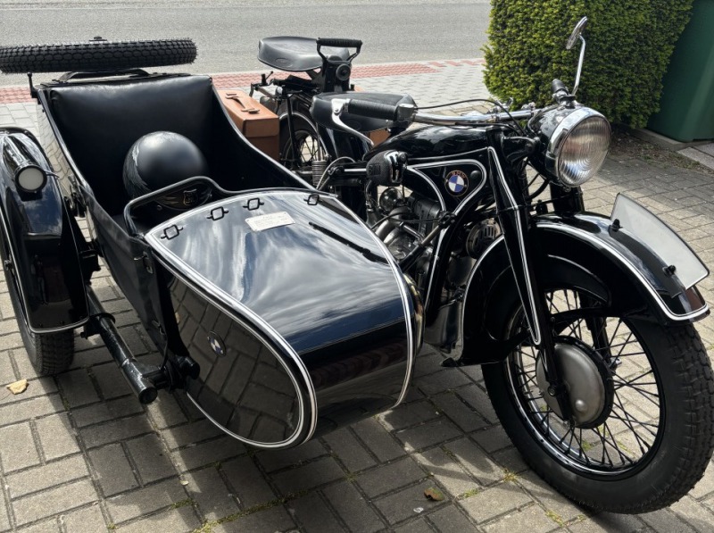 BMW R R12