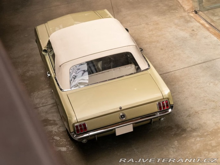 Ford Mustang Convertible 1965