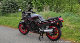 Kawasaki Ostatní modely GPX 750 R 1987
