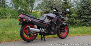 Kawasaki Ostatní modely GPX 750 R 1987