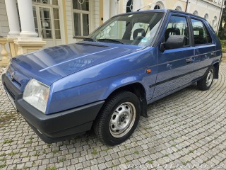 Škoda Favorit Comfortline 1. maj 89 let