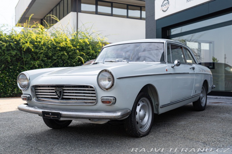 Peugeot 404 Coupé PININFARINA