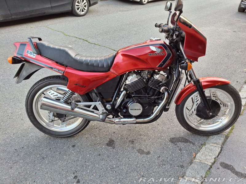 Honda VT VT 500